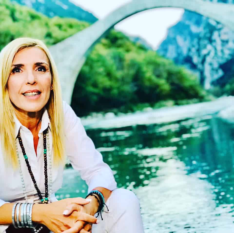 Ρένα Κουβελιώτη βιογραφικό 2
