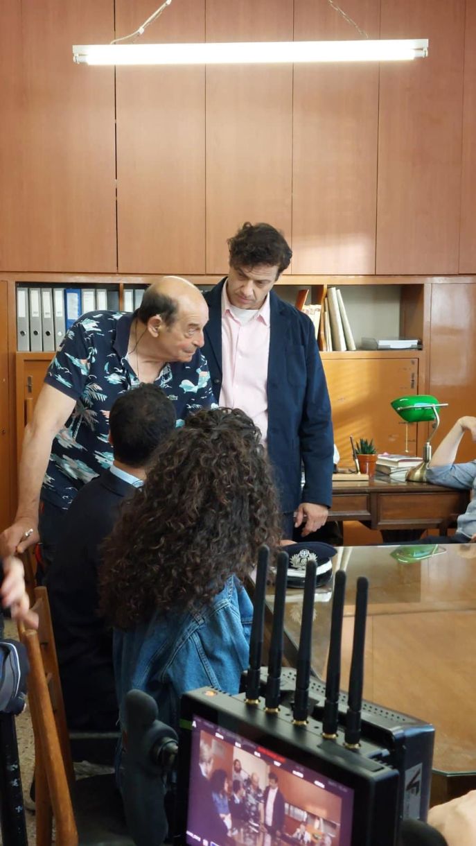 Μανούσος Μανουσάκης βιογραφικό σήμερα! Η προσωπική ζωή, η ηλικία, το ύψος, η καταγωγή, οι σπουδές, και τα κιλά 3