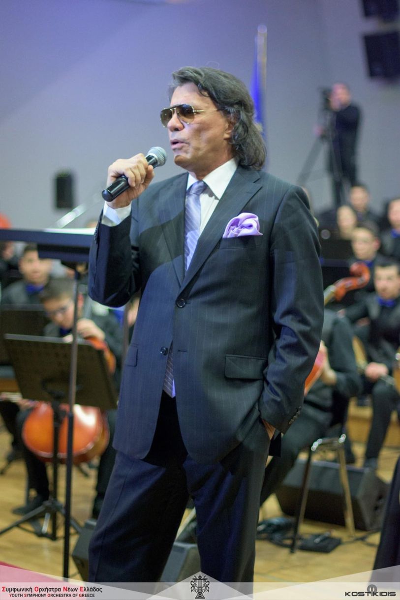 Ηλίας Ψινάκης βιογραφικό! Η ηλικία, το ύψος, η καταγωγή, οι σπουδές, και τα κιλά 1