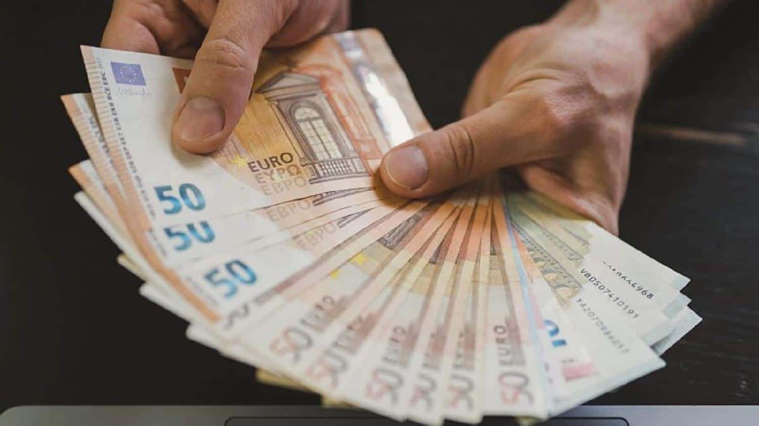 Νέα μεγάλα επιδόματα από Σεπτέμβριο! Για νέους που θέλουν να κάνουν οικογένεια! 9