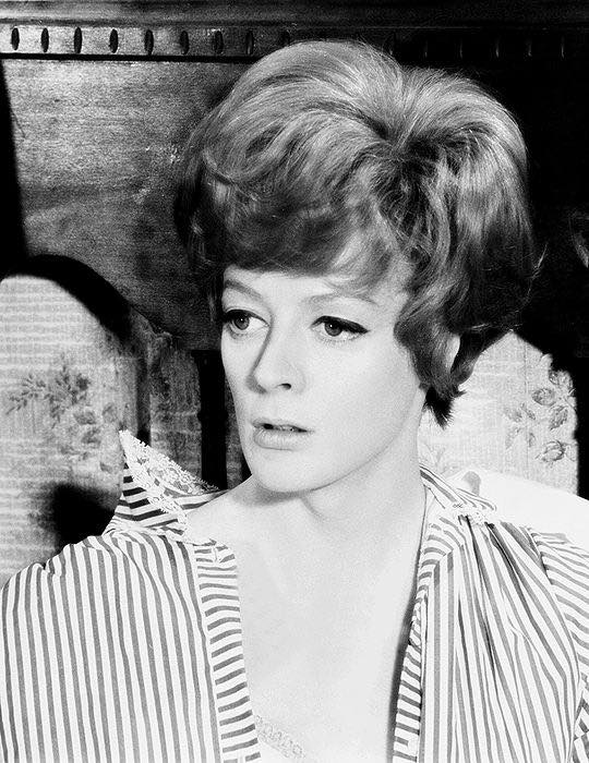 Maggie Smith βιογραφικό: Ηλικία, ταινίες, τα 70 χρόνια λάμψης,ο θάνατος στα 90 της, οι γιοι της! 10