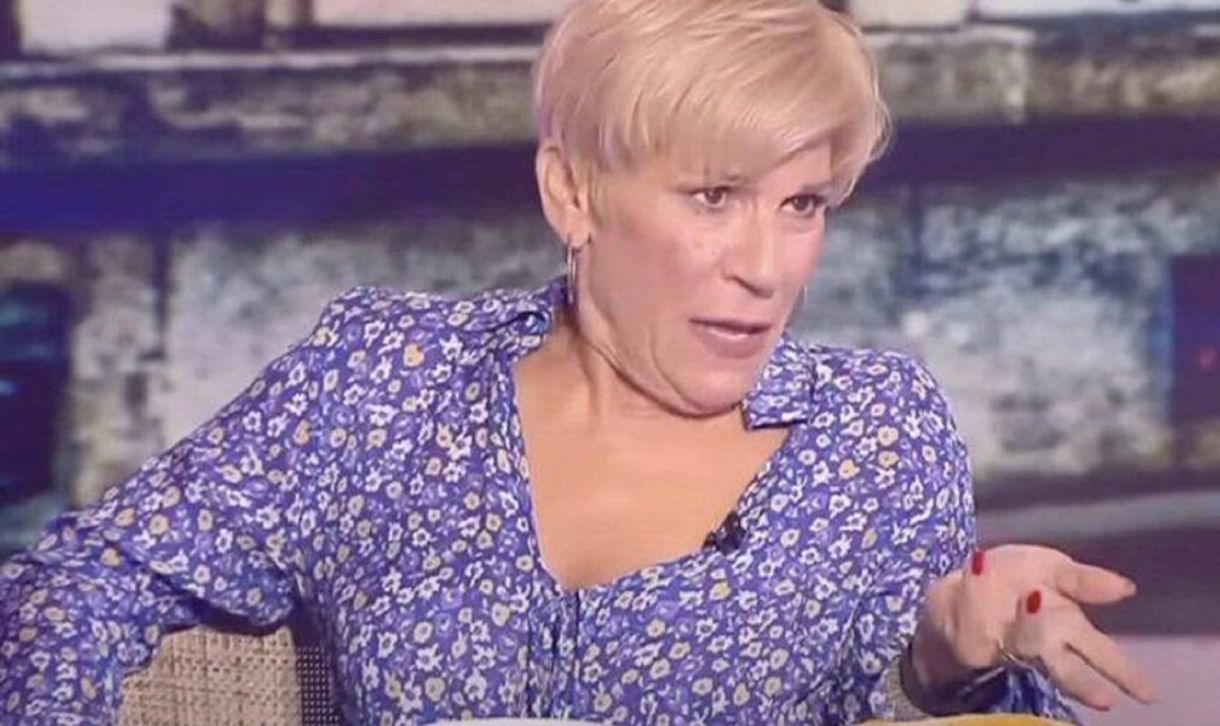 Χρύσα Ρώπα βιογραφικό, ηλικία: Τα 4 χειρουργεία, η χαμένη αδερφή, ο αγώνας για επιβίωση 3