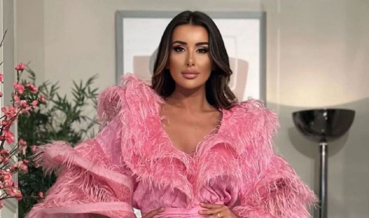 Emilia Vodos βιογραφικό με My style Rocks! Η ηλικία, το ύψος, η καταγωγή, οι σπουδές, και τα κιλά 2