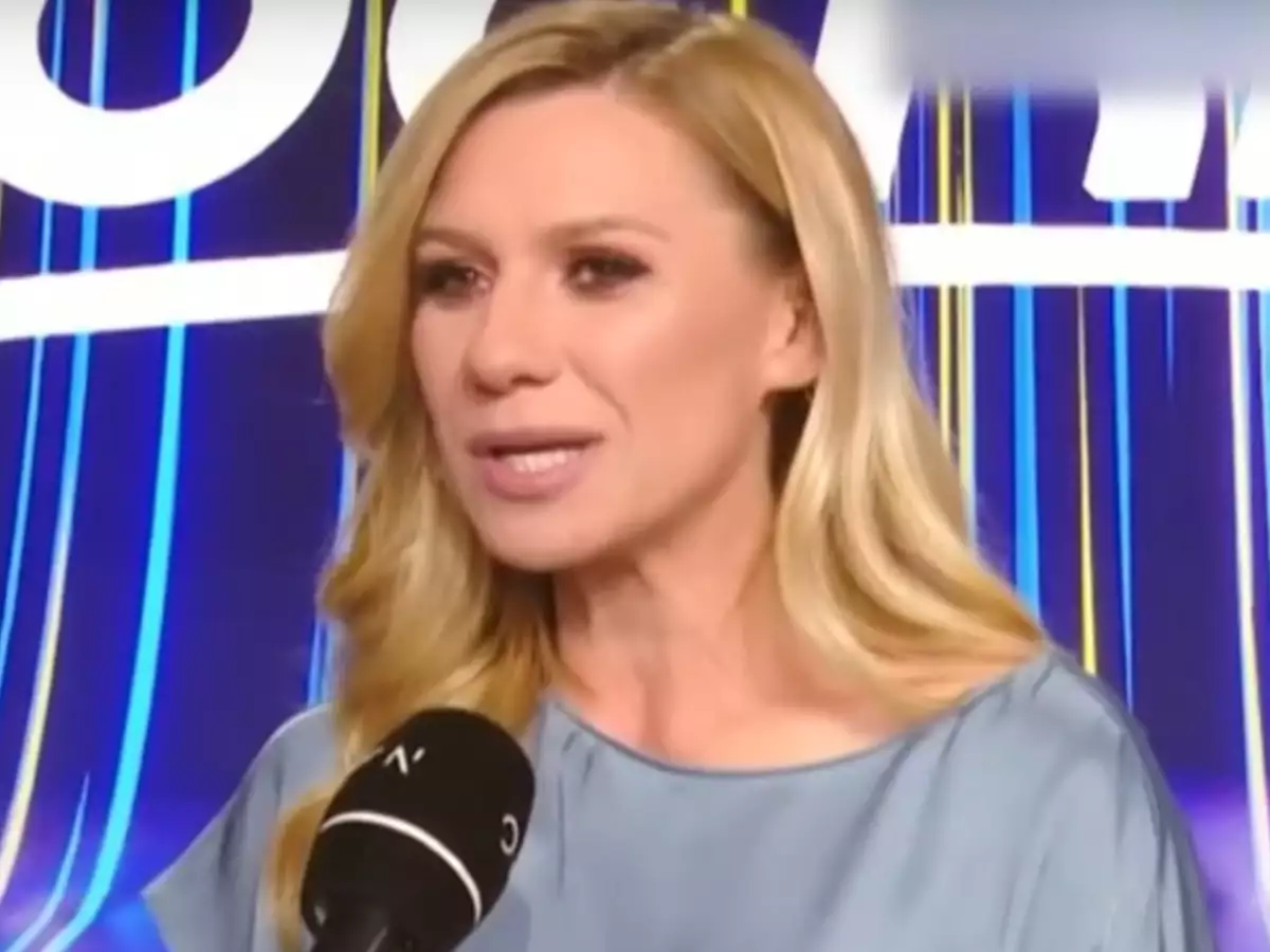Κατερίνα Καραβάτου σχέση