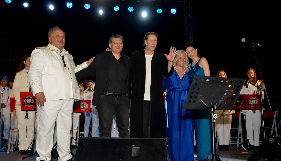Σοφία Μανουσάκη βιογραφικό 7