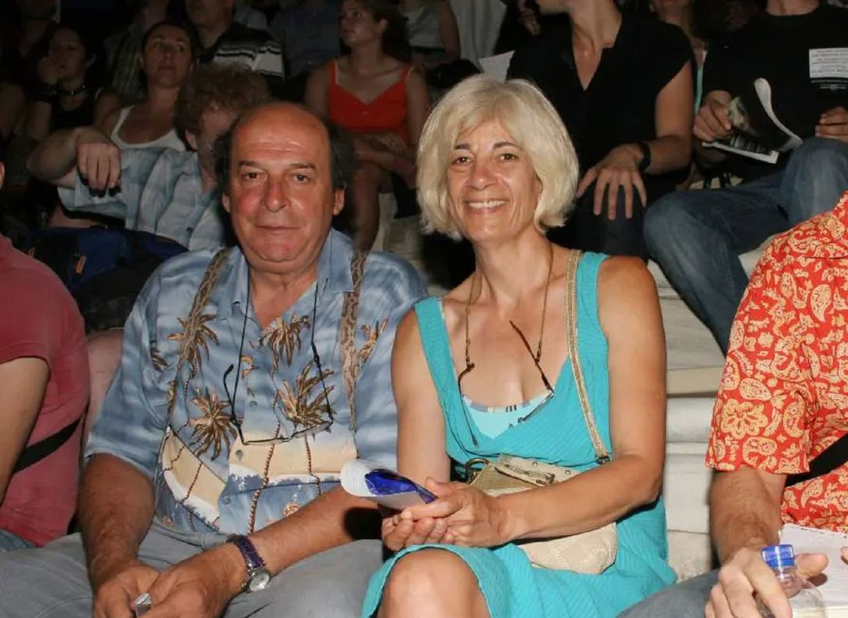 Μανούσος Μανουσάκης: Ποια είναι η σύζυγος του Μαρία Μανουσάκη! Η ηλικία, η γνωριμία, ο γάμος!