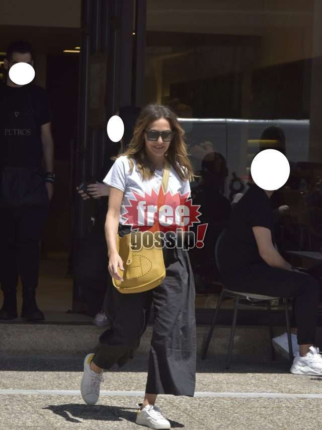 Paparazzi – Δέσποινα Βανδή! Πόσες φορές τη βδομαδα βγαίνει από το κομμωτήριο