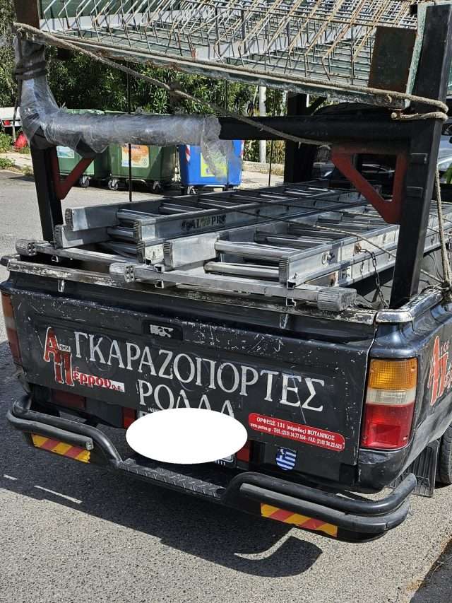 Γλυφάδα δρόμοι! Αν σκοτώσει κάποιον θα ναι αργά…
