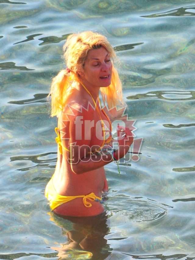 Lifestyle! Οι εναλλακτικές βουτιές της Μενεγάκη και το μπικίνι του…ήλιου!