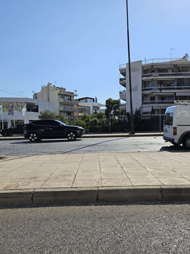 Η κίνηση στους δρόμους τώρα! Νότια – Γλυφάδα! Ώρα 14.48