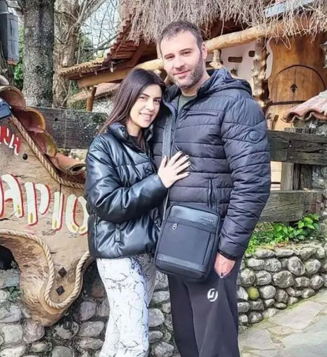 Άννα Λιβαθυνού σύζυγος! Ποιος είναι ο νεαρός άντρας της Άννας Λιβαθυνού! Τα 3 αγόρια τους!